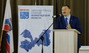 Михаил Лебединский рассказал молодым законотворцам об актуальных темах электорального процесса